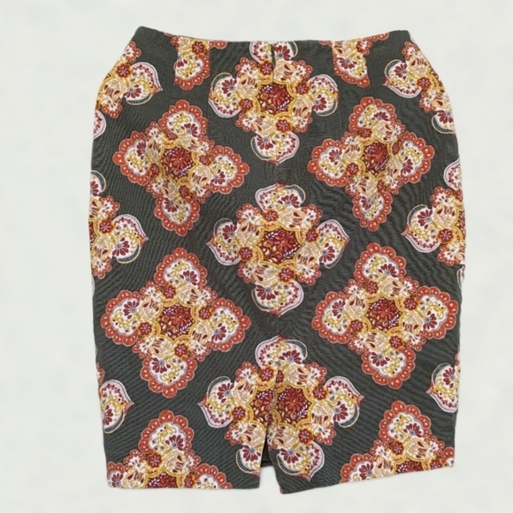 LOFT Textured Medallion Stamp Print Pencil Skirt Green Rust Cream- sz 0 Curvy - Picture 3 of 7